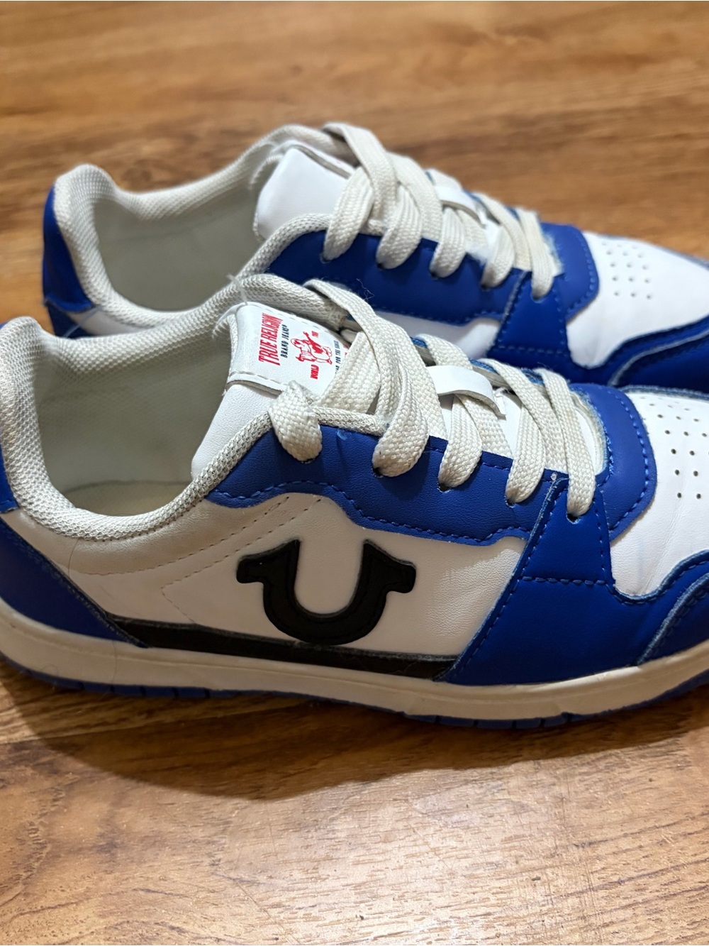 True Religion Kids Blue and White Low-Top Sneakers